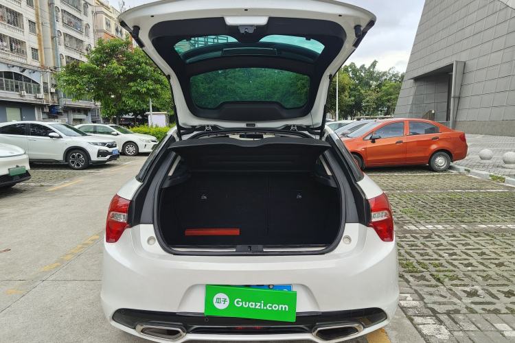 Used DS 5 2014 1.6T Elegant Version THP160 Trunk