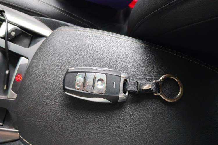 Used DS 5 2014 1.6T Elegant Version THP160 Vehicle Key