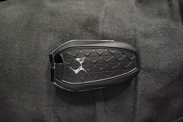 Used DS 5 2014 1.6T Luxury Edition THP160 Vehicle Key