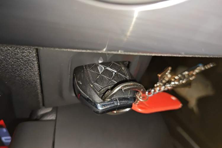 Used DS 5 2014 1.6T Elegant Version THP160 Vehicle Key