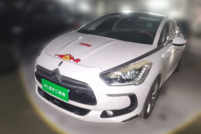 Used DS 5 2014 1.6T Luxury Edition THP200