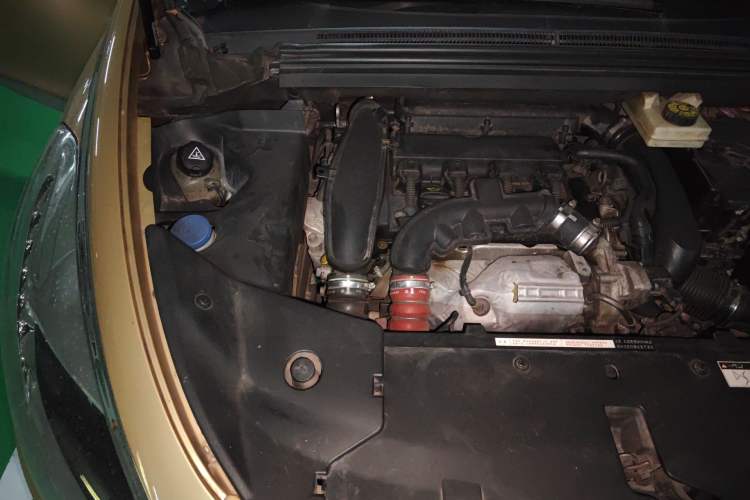 Used DS 5 2014 1.6T Elegant Version THP160 Engine Bay Right