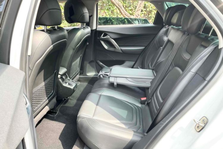 Used DS 5 2014 1.6T Luxury Edition THP160 Interior 3