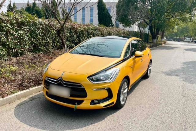 Used DS 5 2014 1.6T Luxury Edition THP160