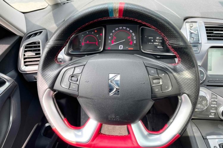 Used DS 5 2014 1.6T Luxury Edition THP160 Steering Wheel