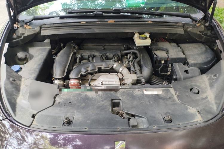 Used DS 5 2015 1.6T Elegant Edition THP160 Engine Bay