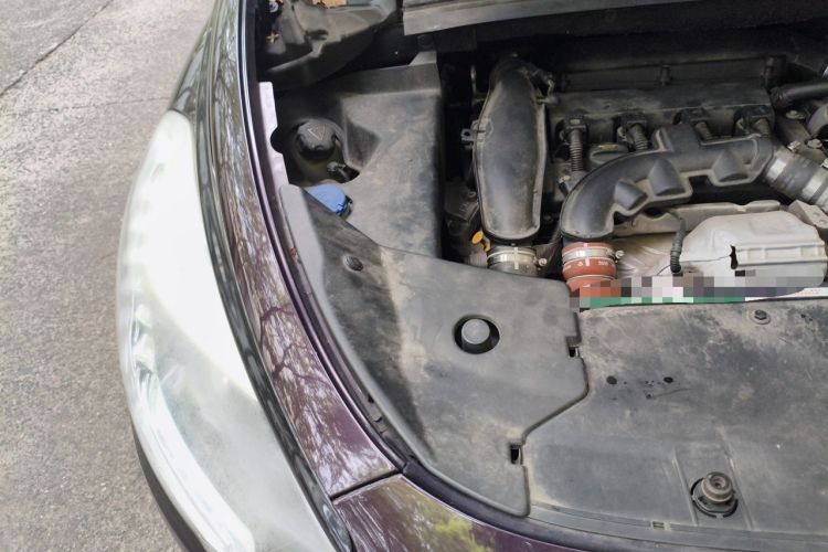 Used DS 5 2015 1.6T Elegant Edition THP160 Engine Bay Right