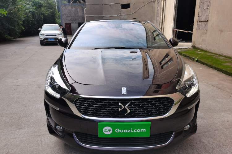 Used DS 5 2015 1.6T Luxury Edition THP160 Front