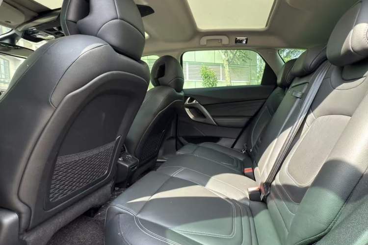 Used DS 5 2015 1.6T Elegant Edition THP160 Interior 5