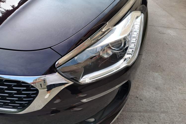 Used DS 5 2015 1.6T Luxury Edition THP160 Left Front Headlight