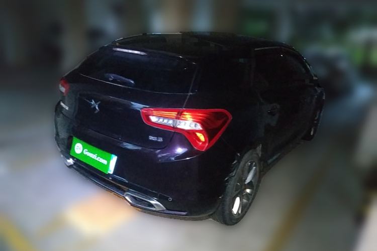 Used DS 5 2015 1.6T Luxury Edition THP160 Rear Right 45 Deg