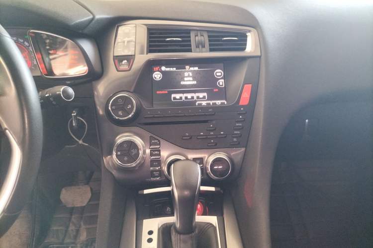 Used DS 5 2015 1.6T Elegant Edition THP160 Audio And AC Panel