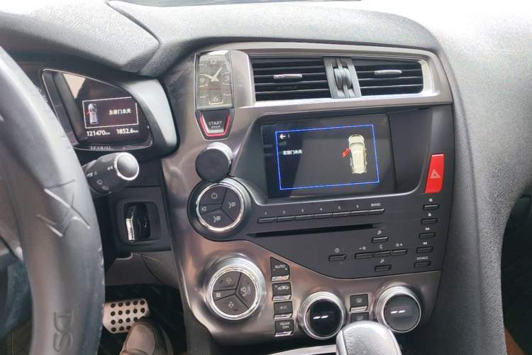 Used DS 5 2015 1.8T Luxury Edition THP200 Audio And AC Panel