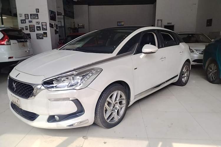 Used DS 5 2015 1.6T Elegant Edition THP160 Guazi used car, China used car export, Used car for sale, Used cars, Cheapest cars for sale