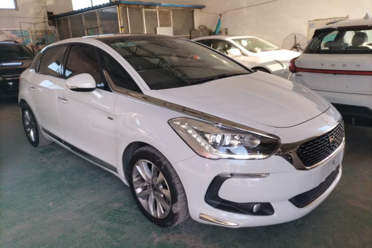 Used DS 5 2015 1.6T Elegant Edition THP160 Exterior 2