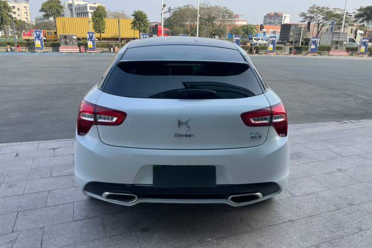 Used DS 5 2015 1.6T Elegant Edition THP160 Exterior 4