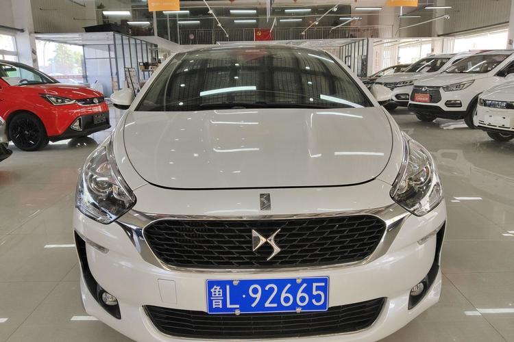 Used DS 5 2015 1.6T Luxury Edition THP160 Front