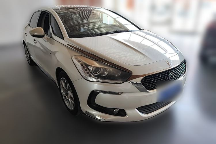 Used DS 5 2015 1.6T Elegant Edition THP160 Front Right 45 Deg