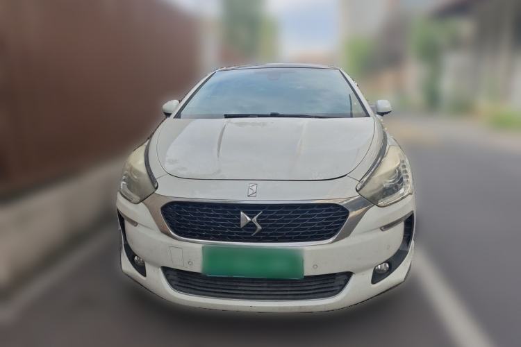 Used DS 5 2015 1.8T Luxury Edition THP200 Front