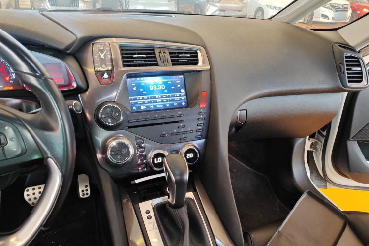 Used DS 5 2015 1.6T Elegant Edition THP160 Interior 2