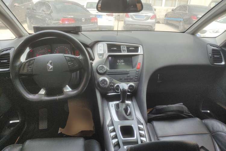 Used DS 5 2015 1.6T Elegant Edition THP160 Interior 2