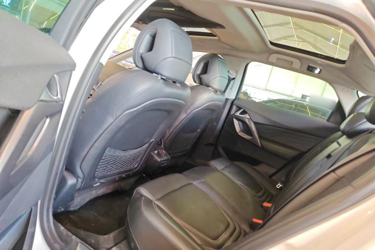 Used DS 5 2015 1.6T Elegant Edition THP160 Interior 4