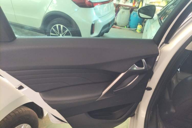 Used DS 5 2015 1.6T Elegant Edition THP160 Interior 8