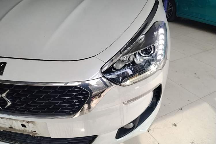 Used DS 5 2015 1.6T Elegant Edition THP160 Left Front Headlight