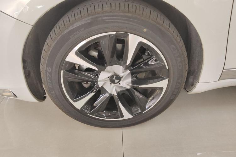 Used DS 5 2015 1.6T Luxury Edition THP160 Left Front Wheel Hub