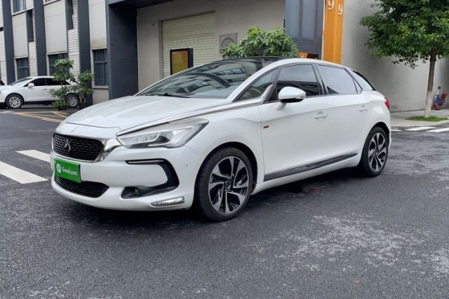 Used DS 5 2015 1.8T Prestige Edition THP200
