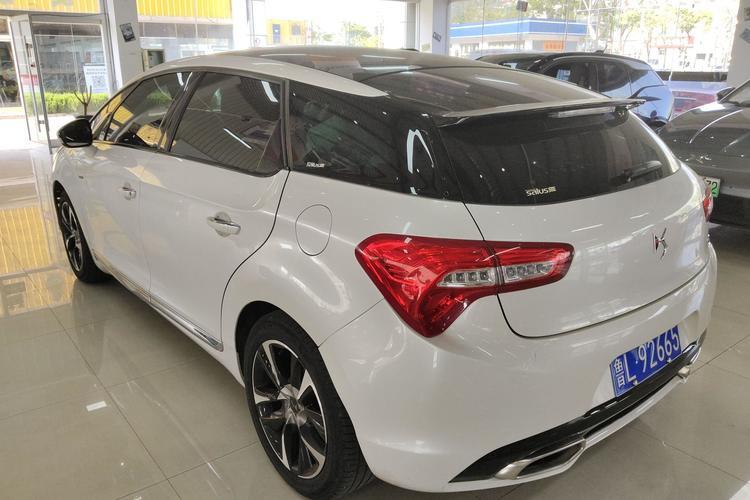 Used DS 5 2015 1.6T Luxury Edition THP160 Rear Left 45 Deg