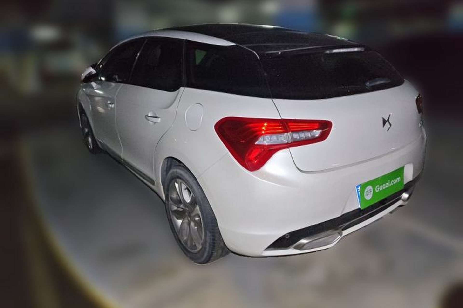 Used DS 5 2015 1.6T Luxury Edition THP160 Rear Left 45 Deg