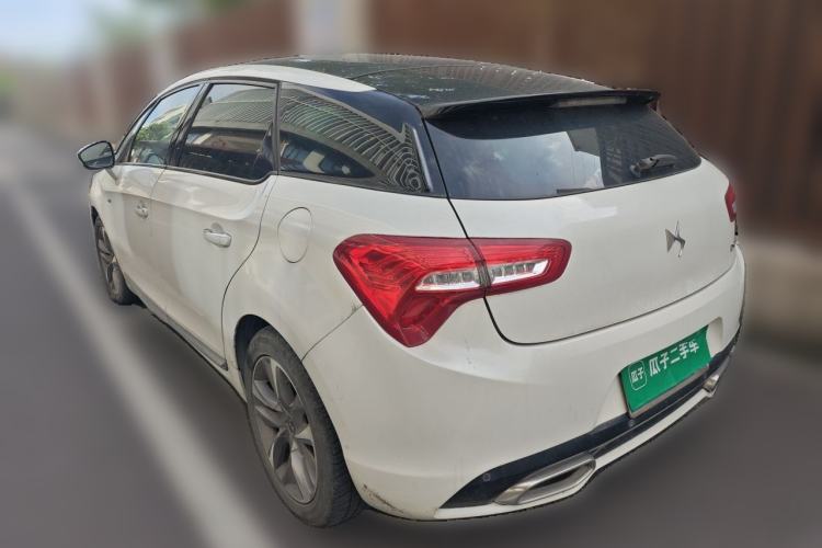 Used DS 5 2015 1.8T Luxury Edition THP200 Rear Left 45 Deg