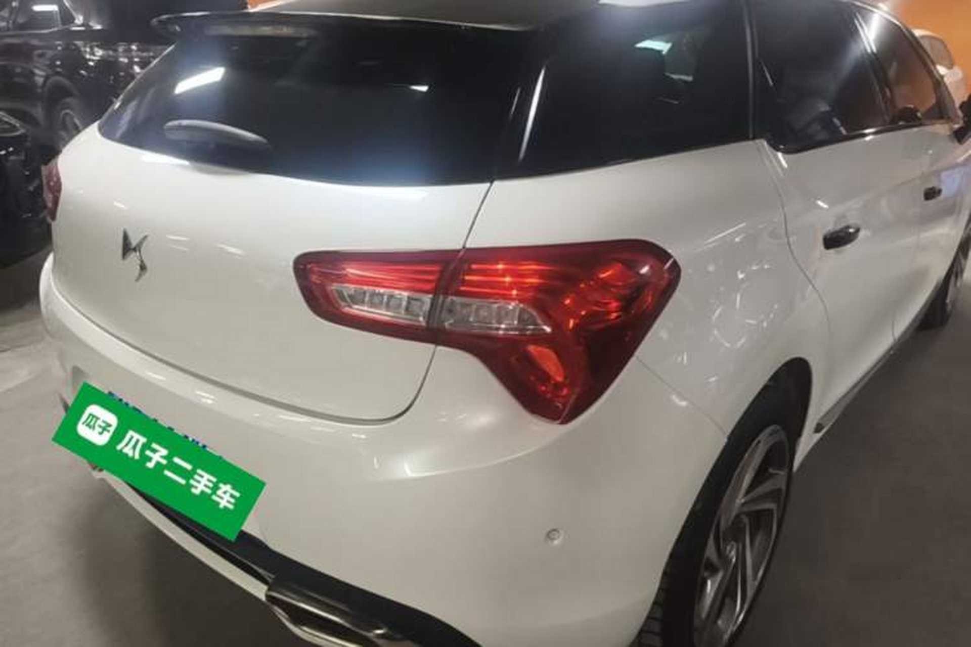 Used DS 5 2015 1.8T Prestige Edition THP200 Rear Right 45 Deg