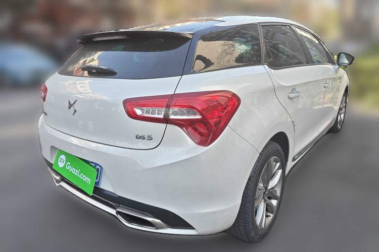 Used DS 5 2015 1.6T Luxury Edition THP160 Rear Right 45 Deg