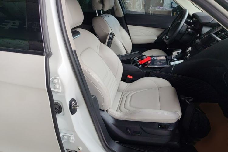 Used DS 5 2015 1.8T Luxury Edition THP200 Right Front Seat