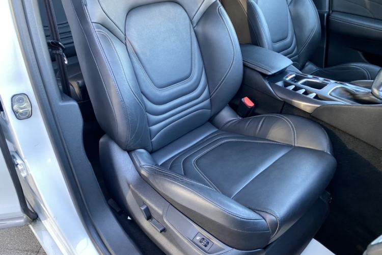 Used DS 5 2015 1.6T Luxury Edition THP160 Right Front Seat