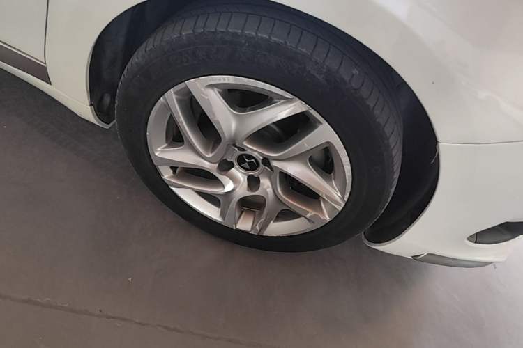 Used DS 5 2015 1.6T Elegant Edition THP160 Right Front Wheel Hub