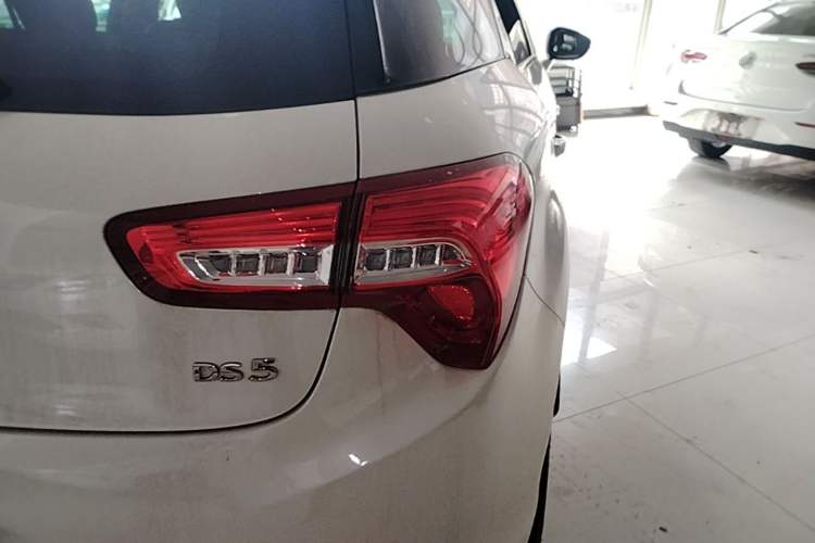 Used DS 5 2015 1.6T Elegant Edition THP160 Right Rear Taillight