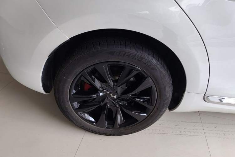 Used DS 5 2015 1.8T Luxury Edition THP200 Right Rear Wheel Hub