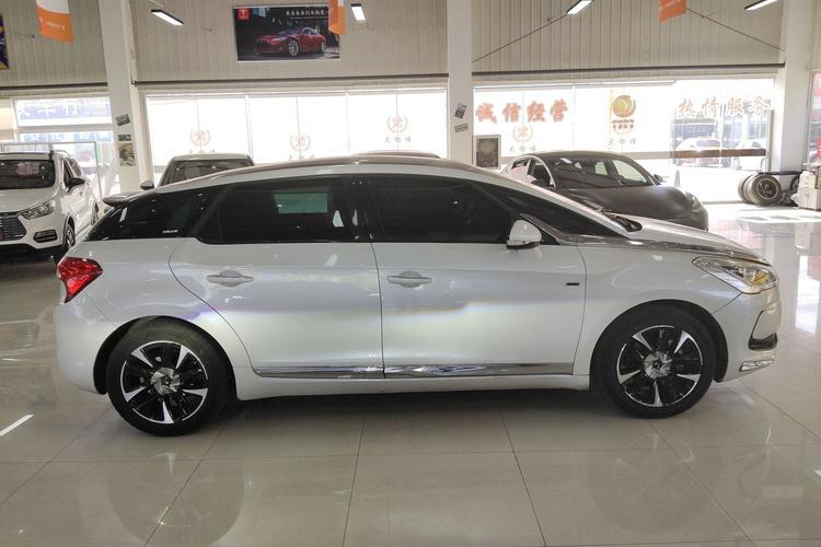 Used DS 5 2015 1.6T Luxury Edition THP160 Right Side