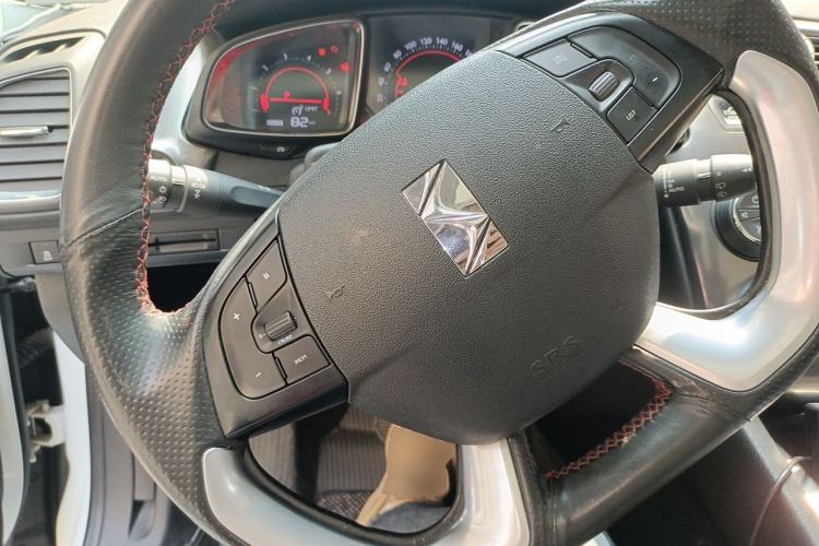 Used DS 5 2015 1.6T Luxury Edition THP160 Steering Wheel