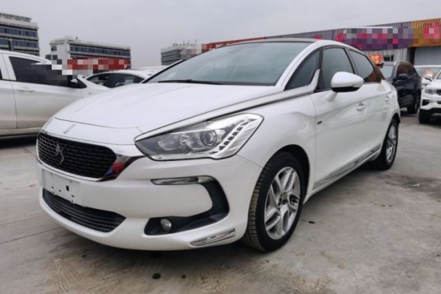 Used DS 5 2015 1.6T Elegant Edition THP160