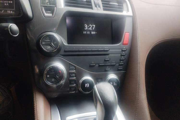 Used DS 5 2015 1.8T Prestige Edition THP200 Audio And AC Panel
