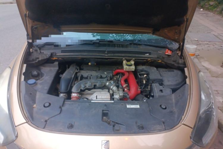 Used DS 5 2015 1.6T Elegant Edition THP160 Engine Bay