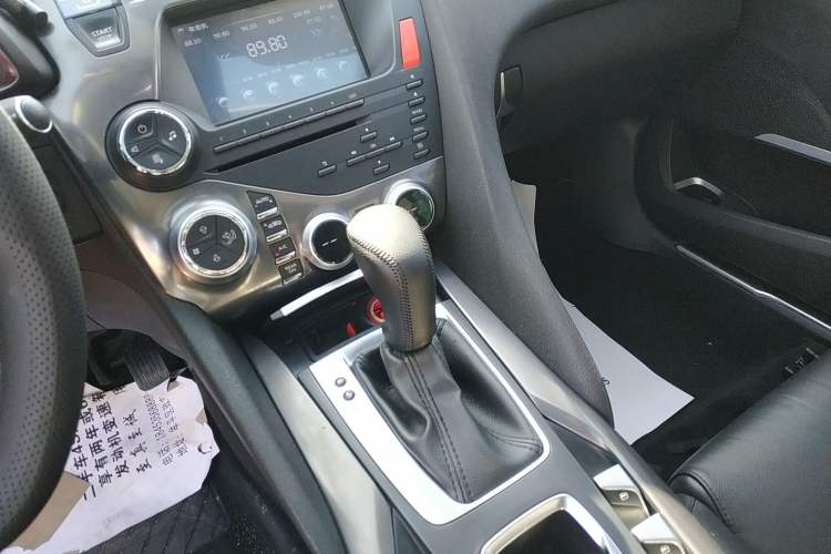 Used DS 5 2015 1.6T Elegant Edition THP160 Gear Lever