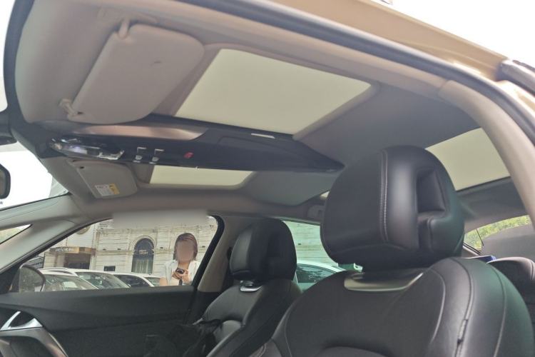 Used DS 5 2015 1.6T Luxury Edition THP160 Headliner
