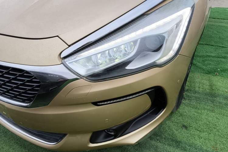 Used DS 5 2015 1.8T 60th Anniversary Limited Edition THP200 Left Front Headlight