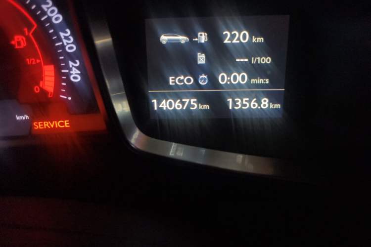 Used DS 5 2015 1.8T 60th Anniversary Limited Edition THP200 Odometer Close Up
