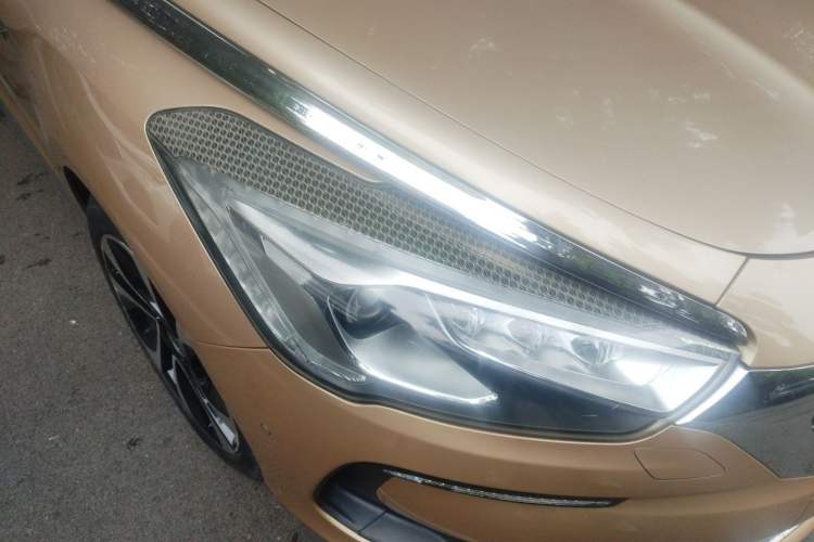 Used DS 5 2015 1.8T Prestige Edition THP200 Right Front Headlight